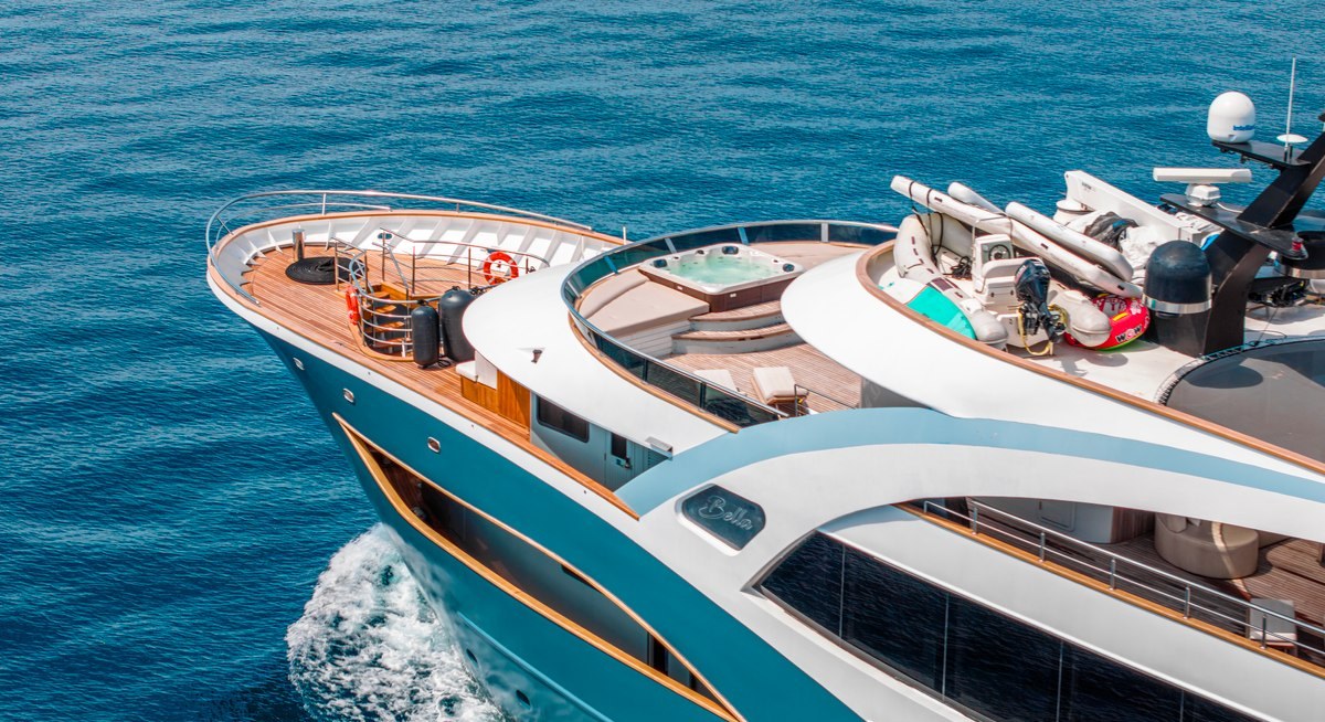 BELLA yacht charter 4
