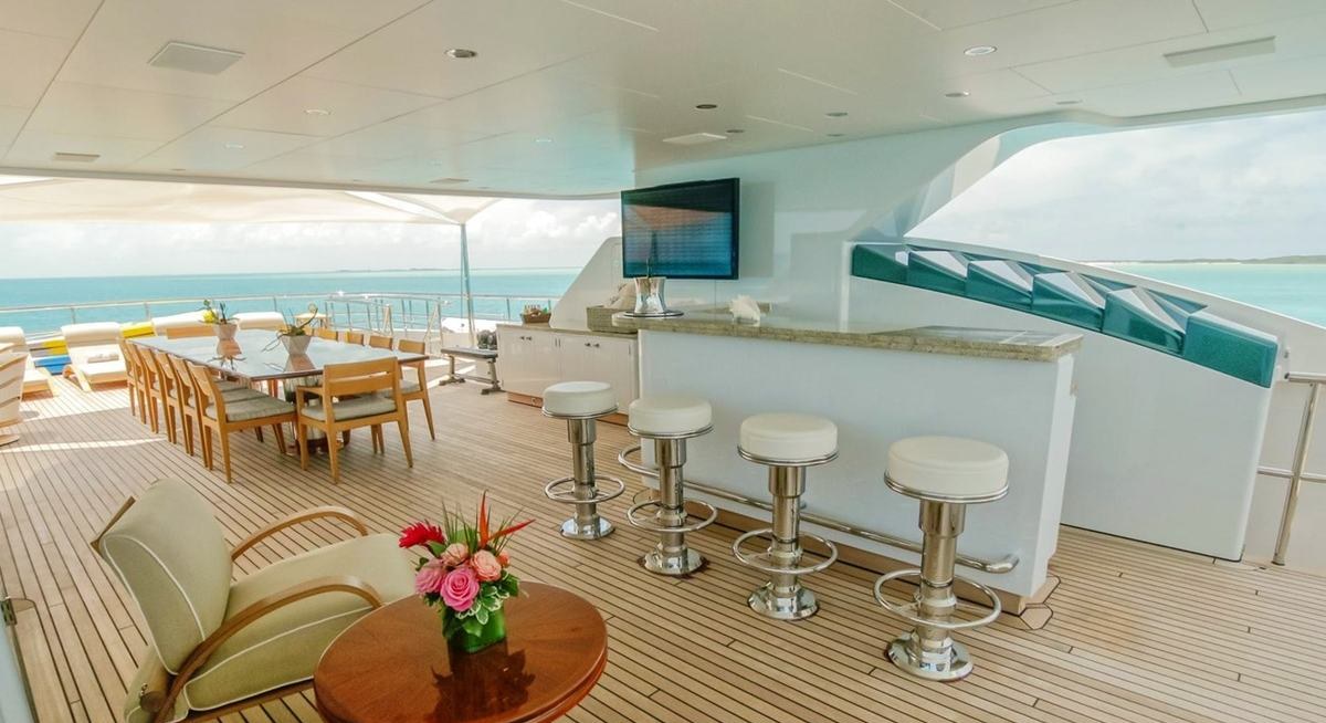 BEOWULF yacht charter 4