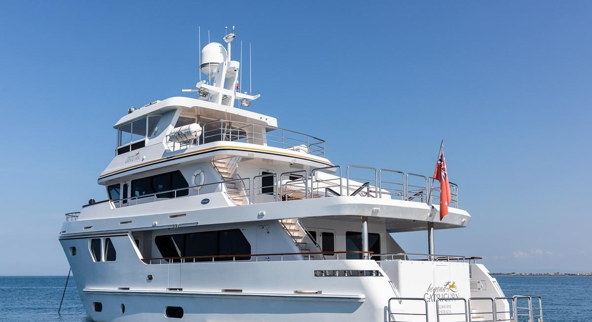 BEYOND CAPRICORN yacht charter 5