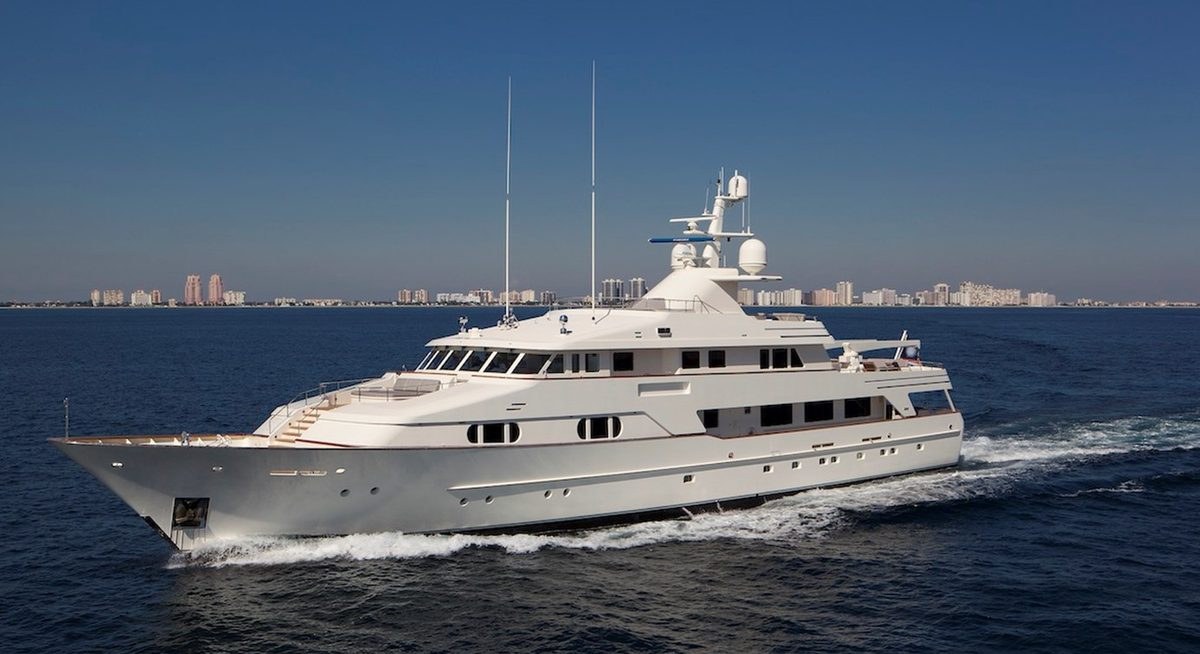 BG YACHT CHARTER yacht charter