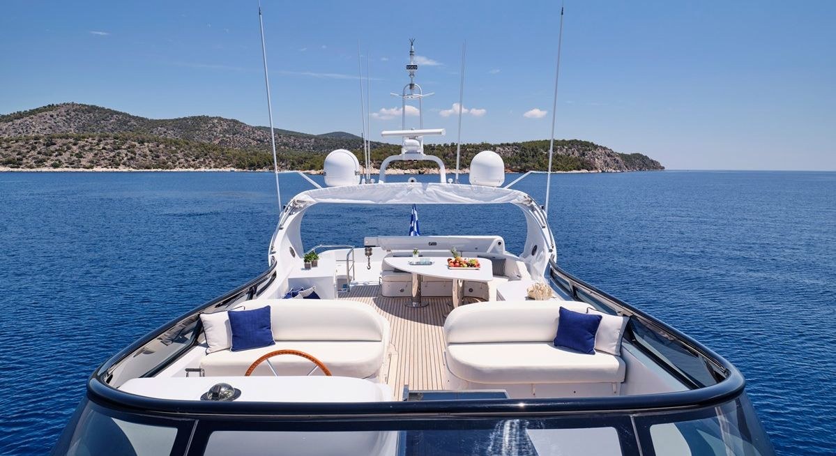 BIANCA yacht charter 2