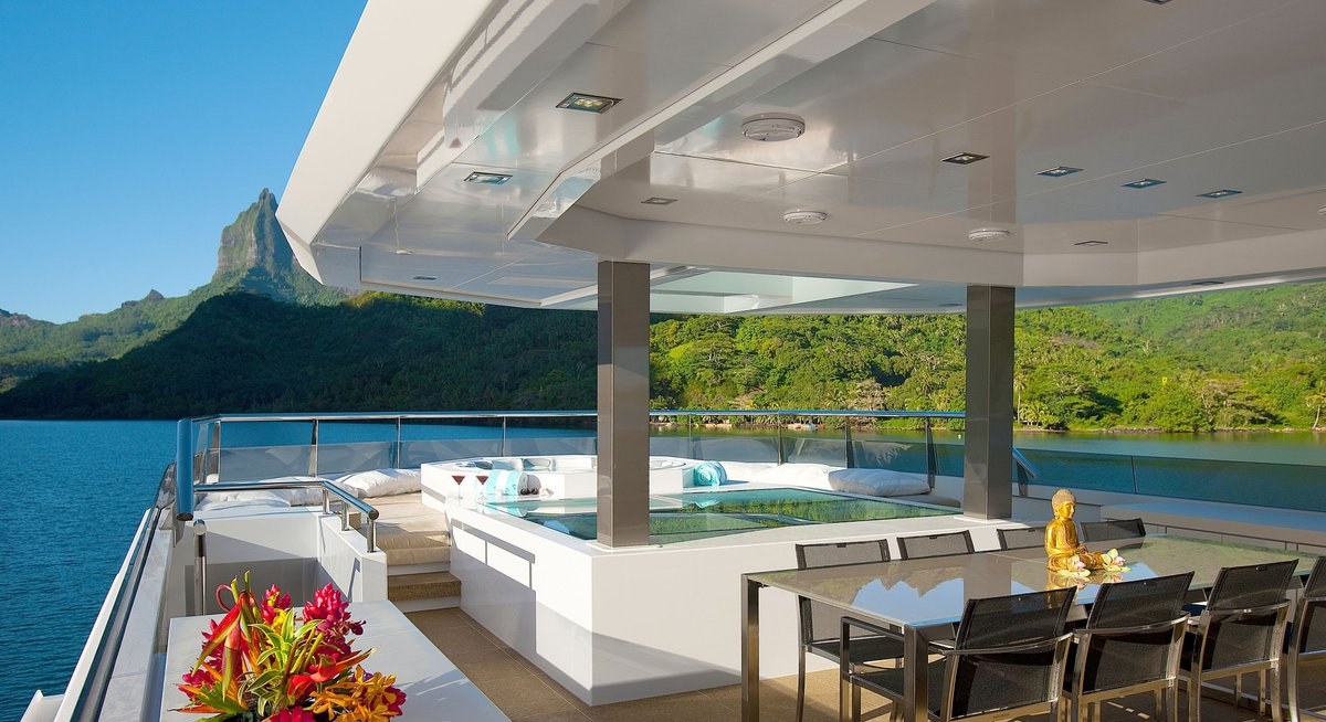 BIG FISH yacht charter 3