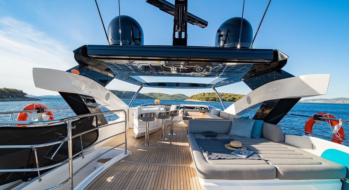 BLACK MAMBA yacht charter 3