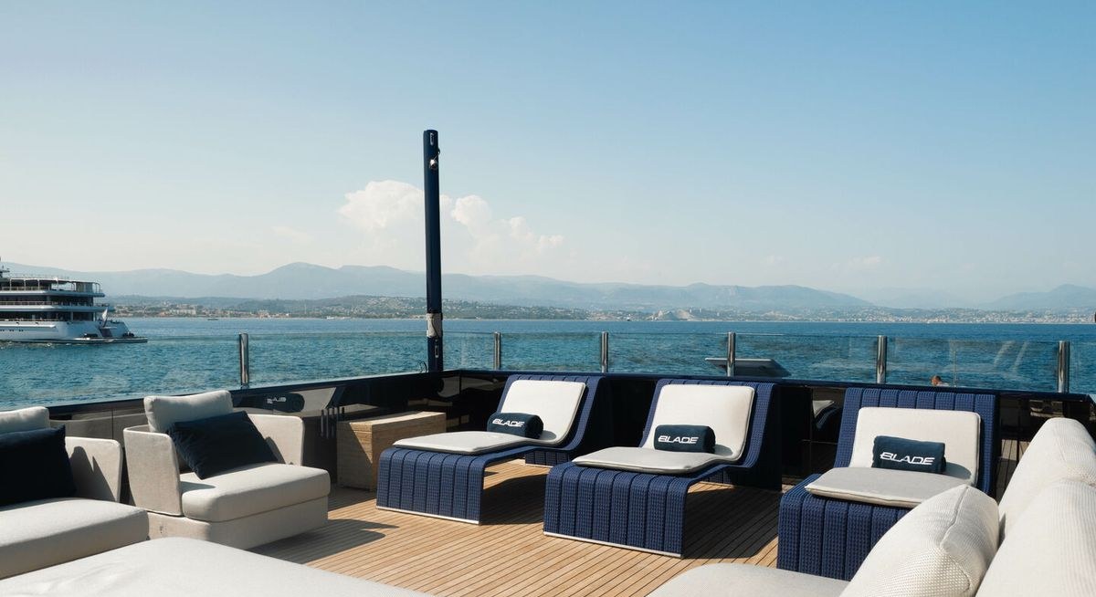 BLADE II yacht charter 2