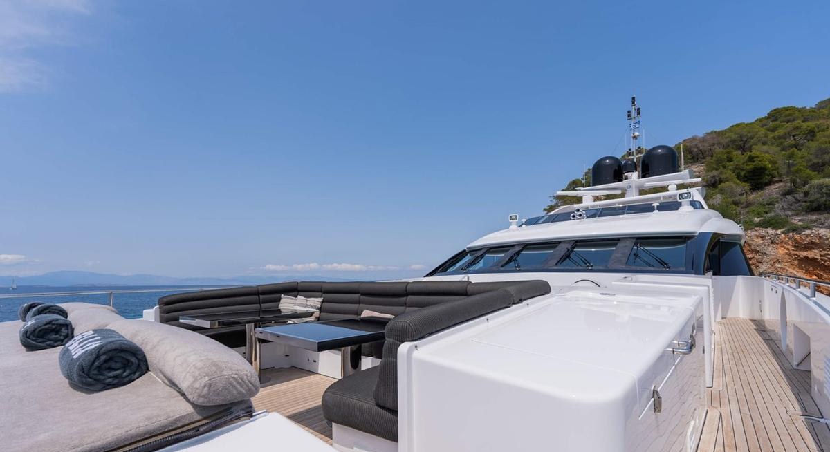 BLISS yacht charter 2