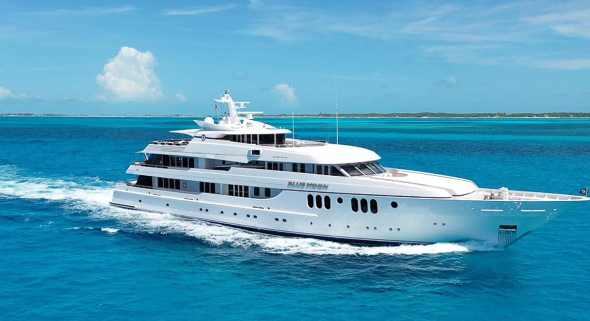 BLUE MOON yacht charter 1