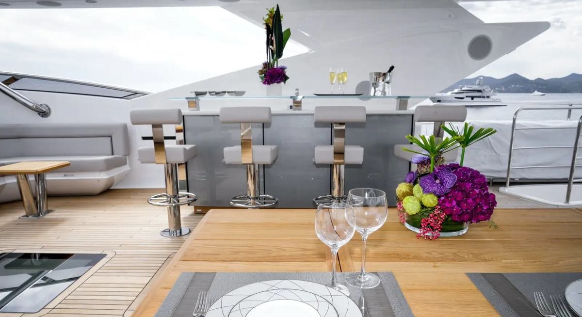 BRAVA yacht charter 3