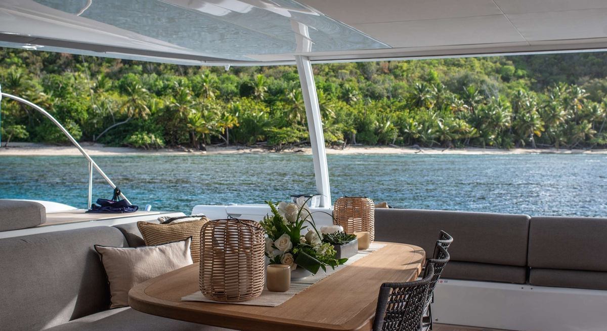 C'EST LA VIE yacht charter 3