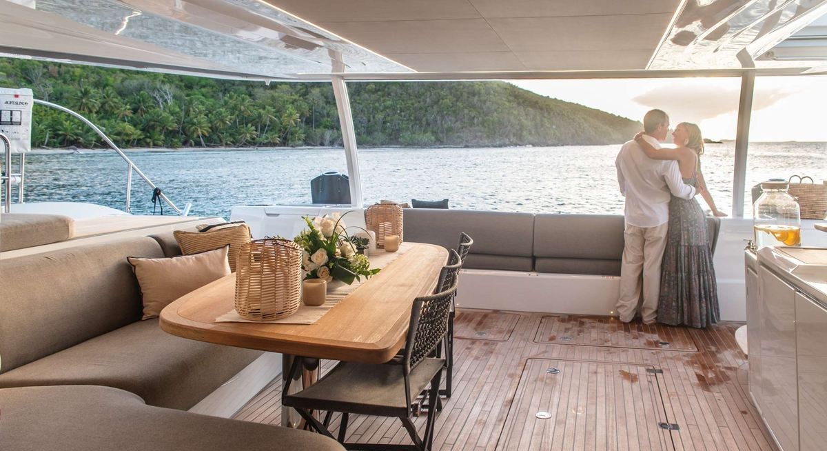 C'EST LA VIE yacht charter 2