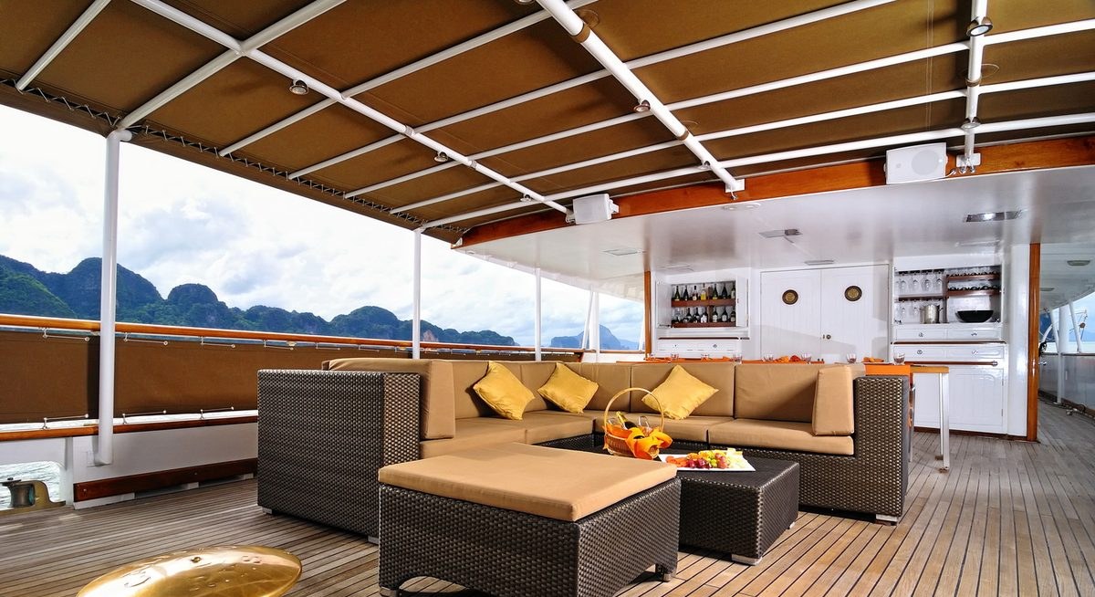 CALISTO yacht charter 3