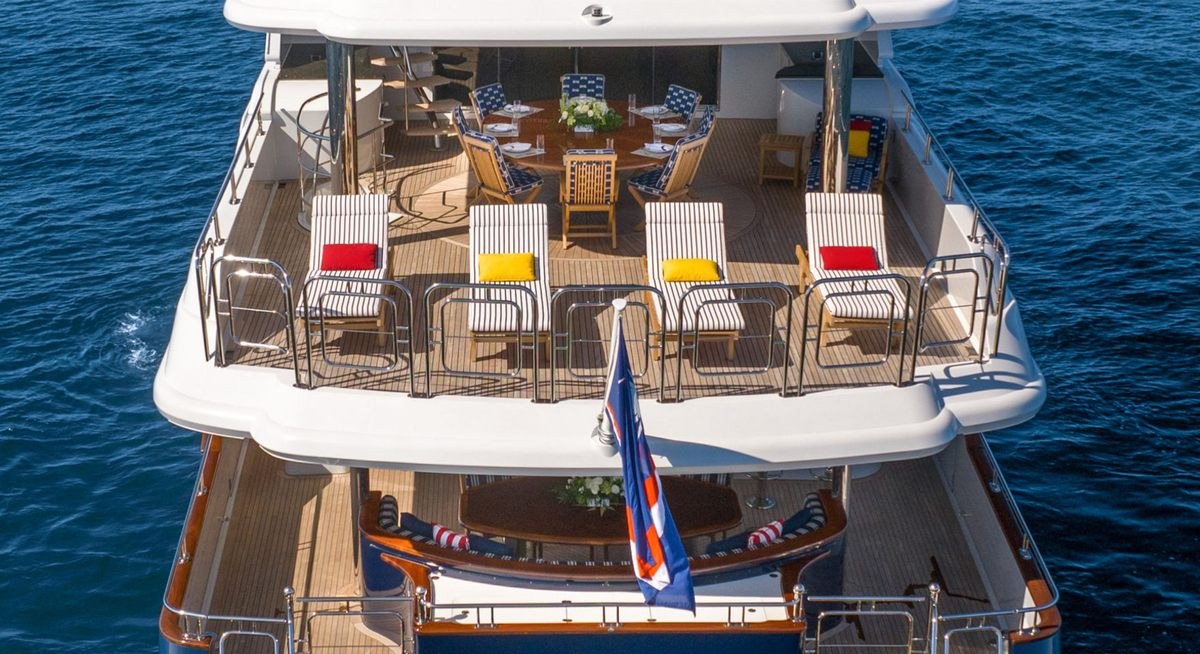 CALLIOPE yacht charter 4