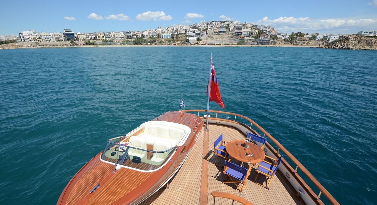 CAMELLIA I yacht charter 3