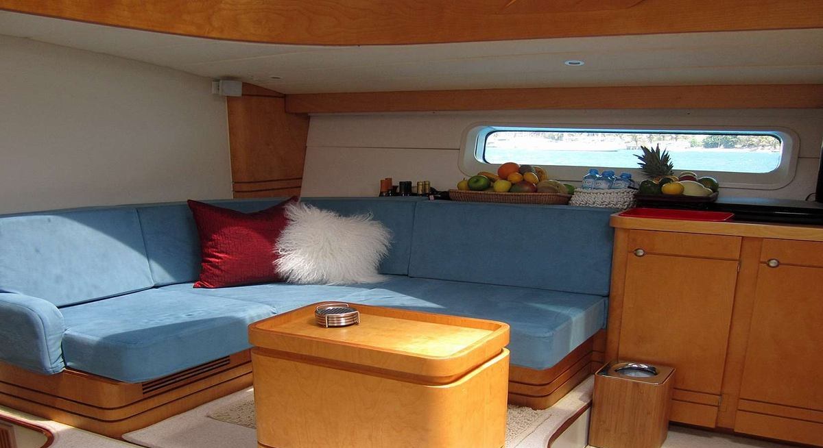 CAP II yacht charter 5