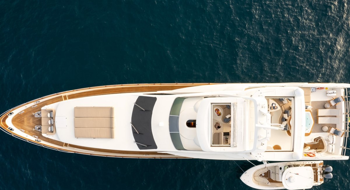 CAPELLA yacht charter 5