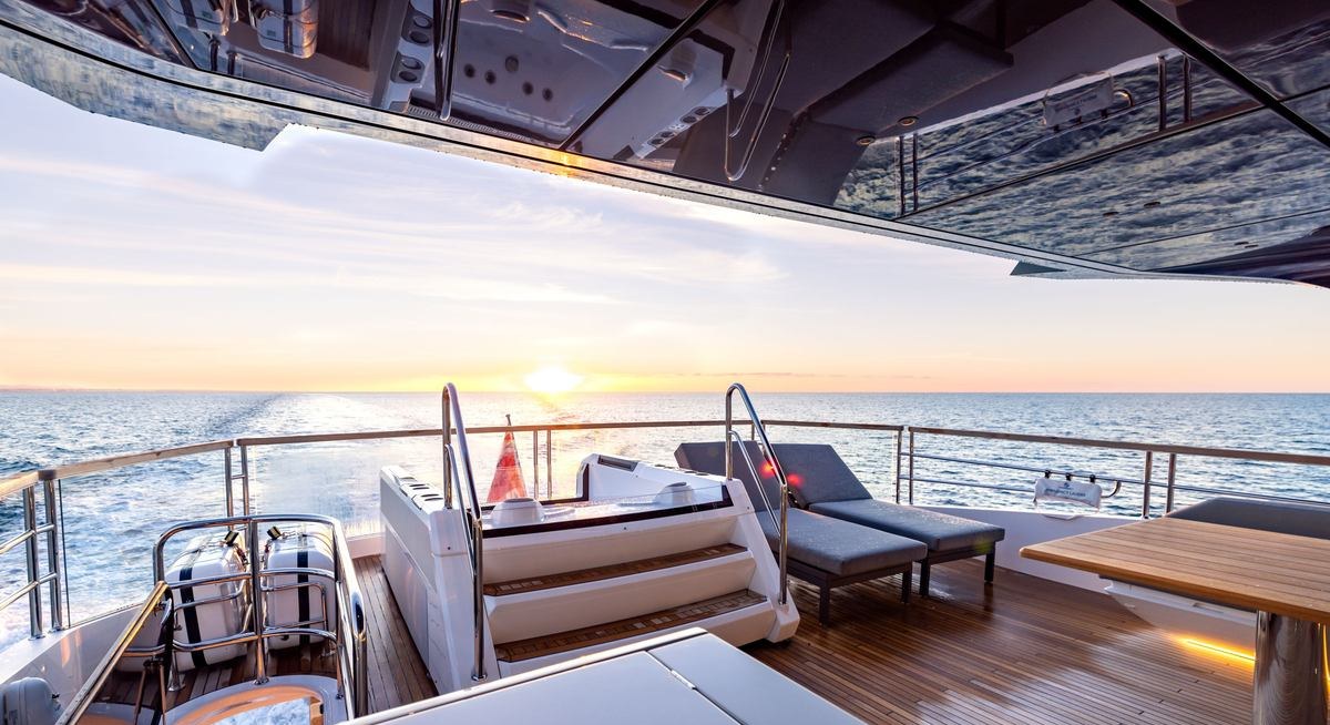 CARPE DIEM yacht charter 3