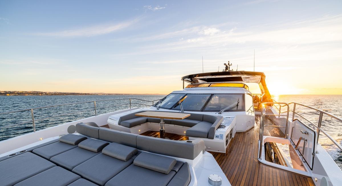 CARPE DIEM yacht charter 2