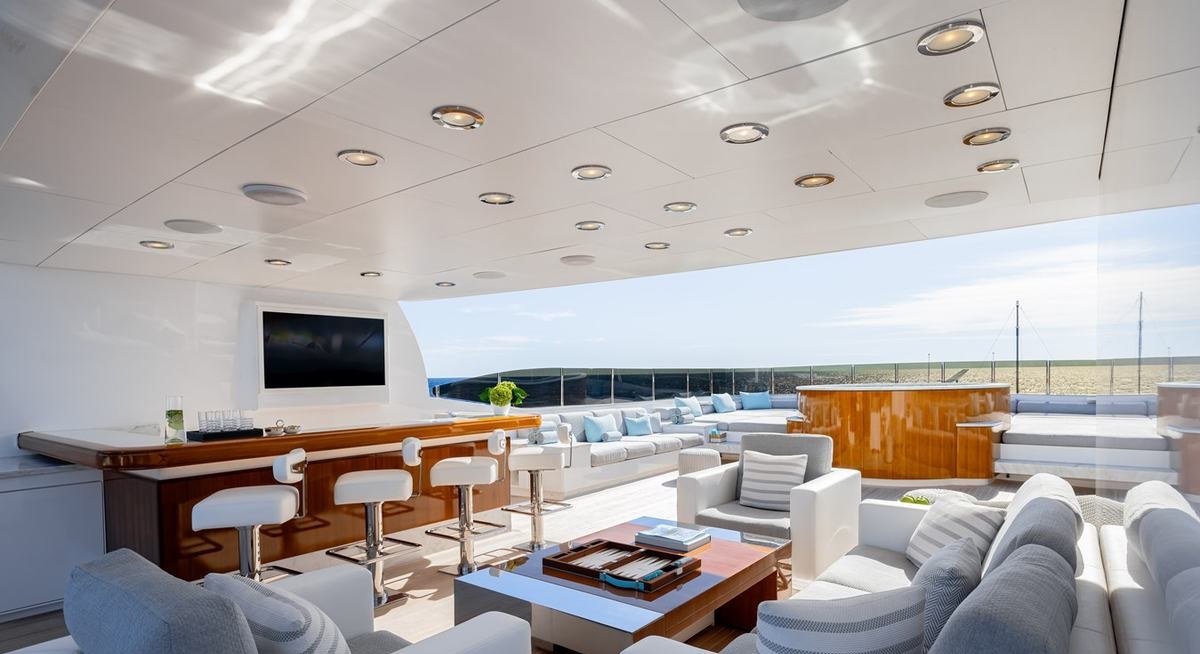 CARPE DIEM yacht charter 4
