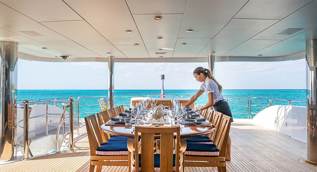 CARTE BLANCHE yacht charter 4