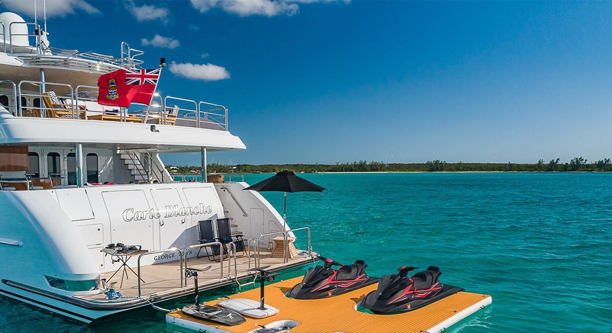CARTE BLANCHE yacht charter 5