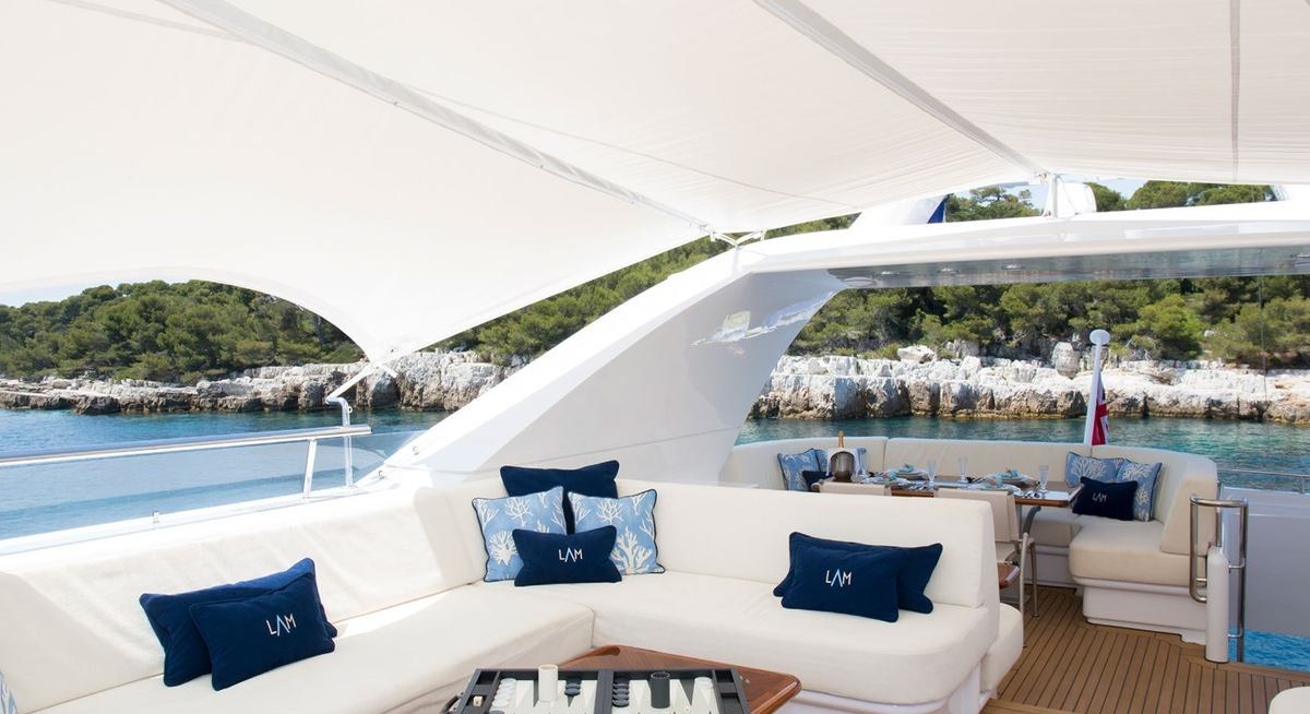 CASERTA yacht charter 3
