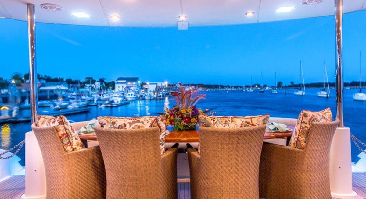CEDAR ISLAND yacht charter 4