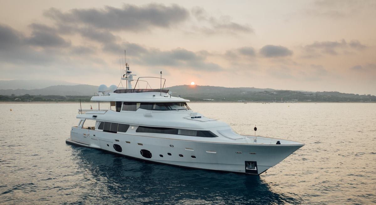 CENTURION yacht charter 1