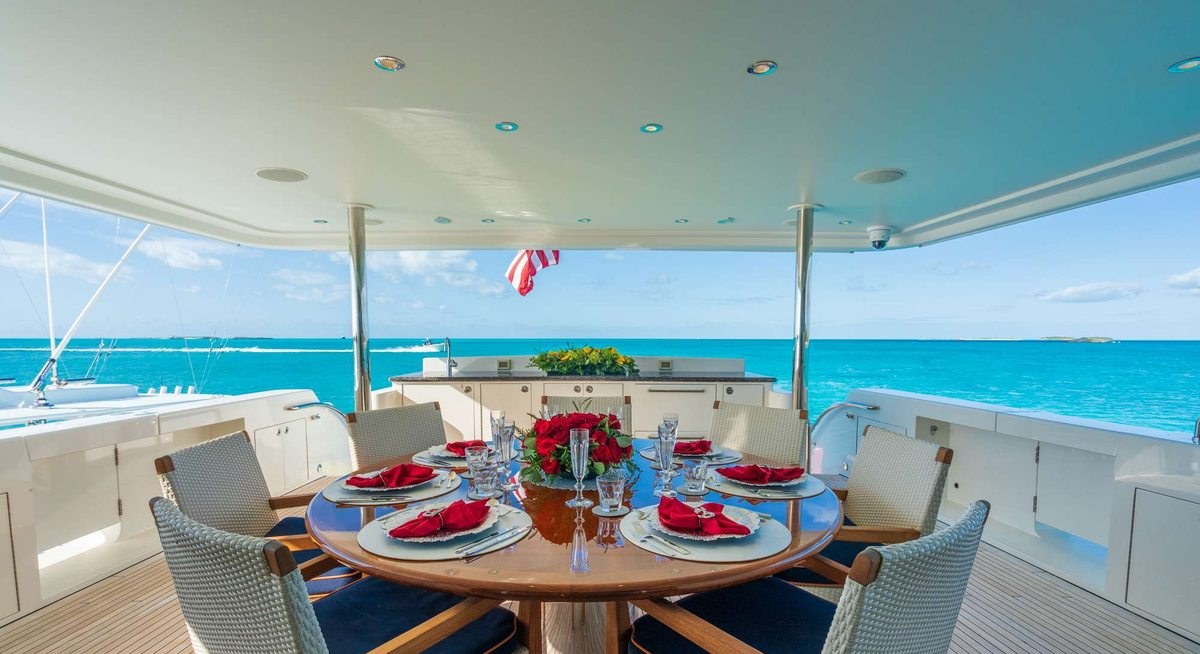 CHERRY BOMB yacht charter 4