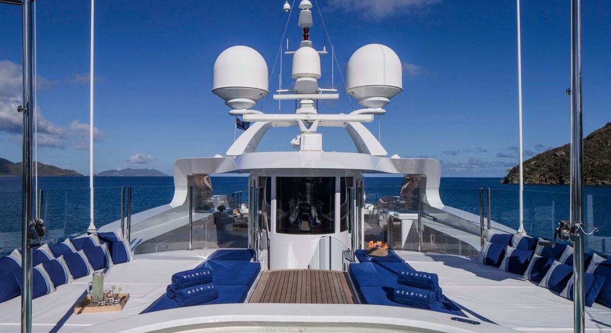 CHRISTINA V yacht charter 2