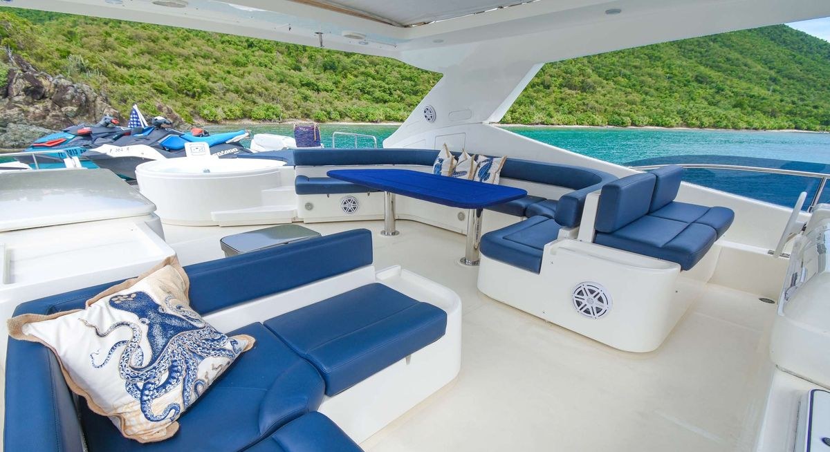 CINQUE MARE yacht charter 3