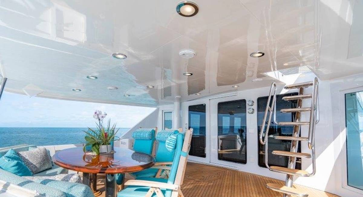 CLAIRE yacht charter 4