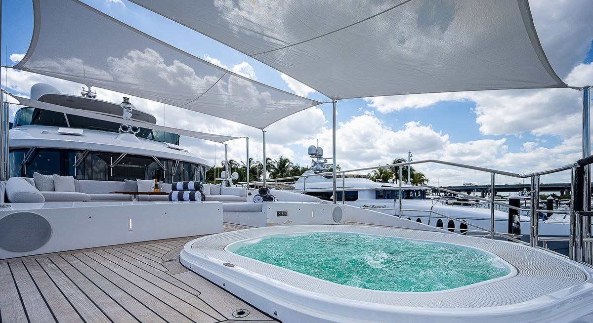 COFINA yacht charter 3