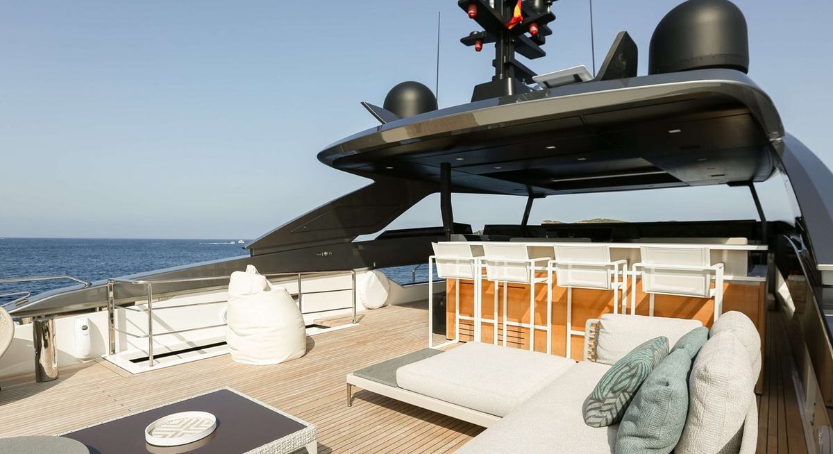COOL yacht charter 3