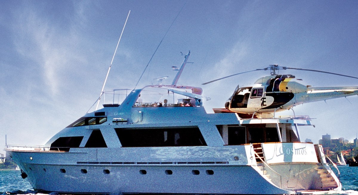 COSMOS II yacht charter 4