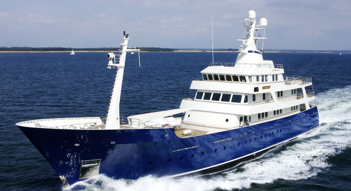 CUPANI YACHT CHARTER yacht charter