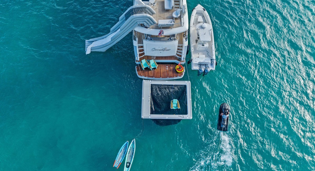 CURRENT $EA yacht charter 5