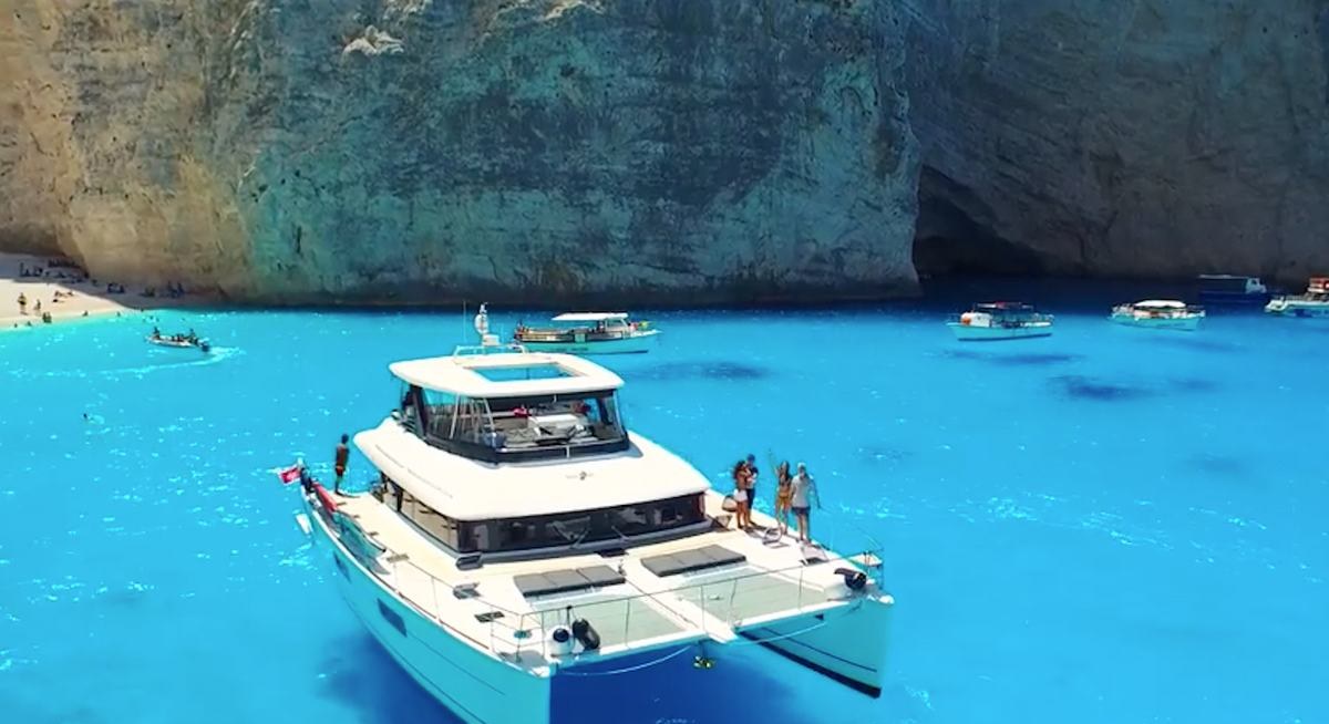 CUTE LITTLE CAT yacht charter 4
