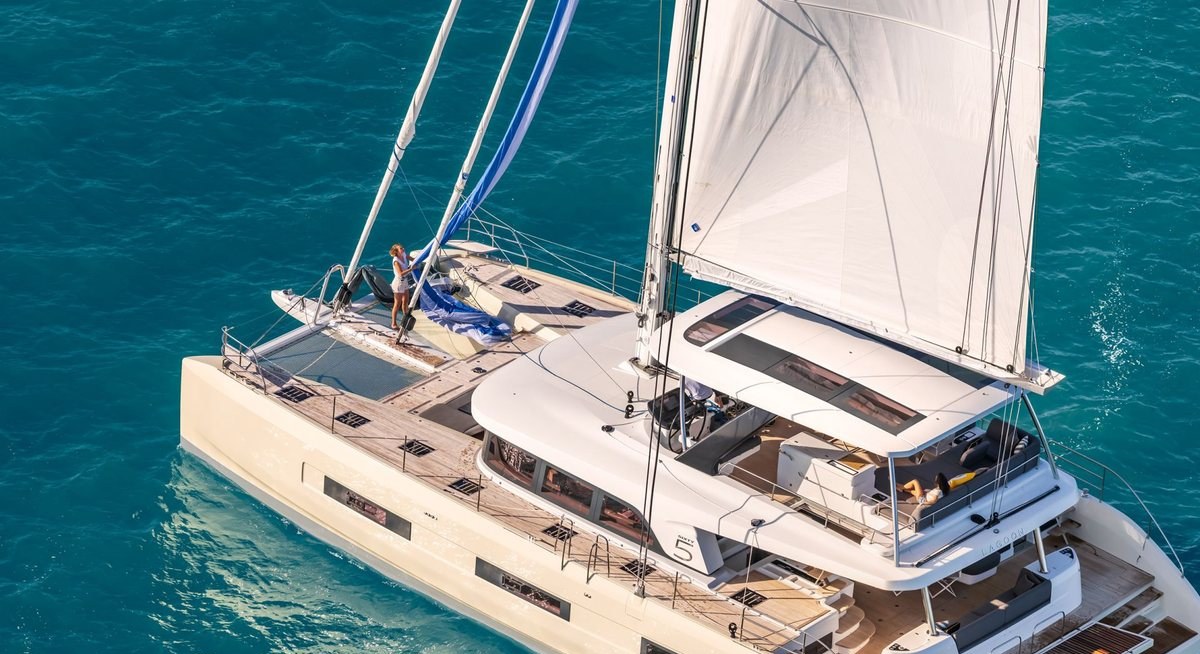 DAIQUIRI yacht charter 3