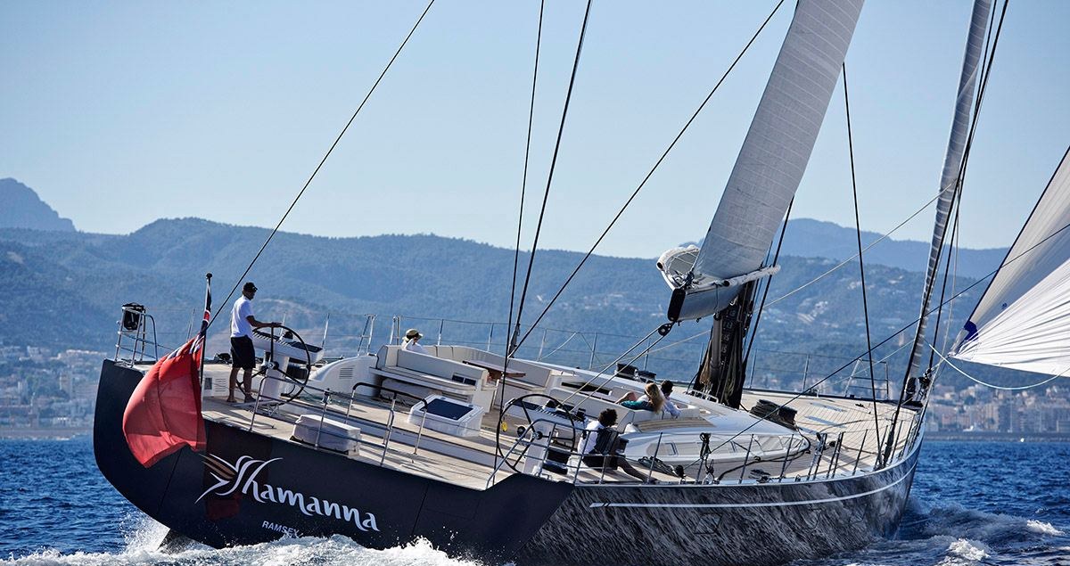DARLIN yacht charter 4