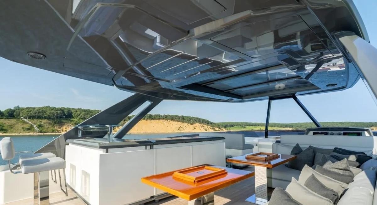 DATE NIGHT yacht charter 3