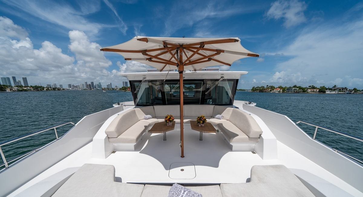 DAY ONE yacht charter 2