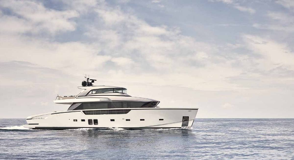 DELLAGRAZIA yacht charter 1