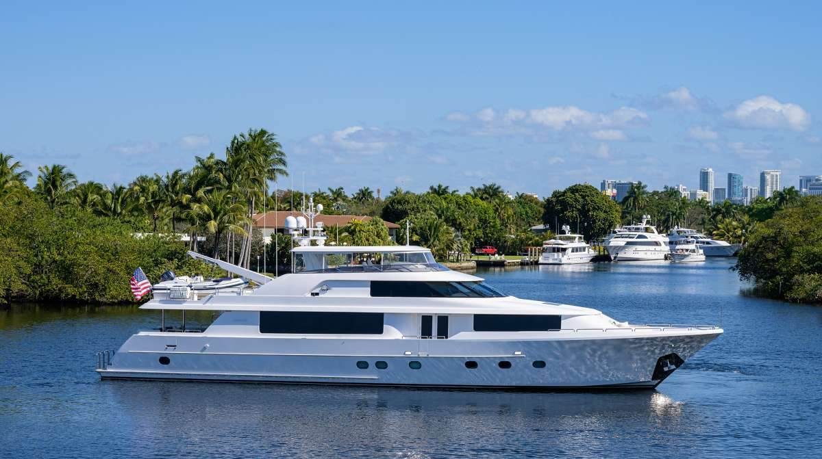 DETERMINATION yacht charter 1