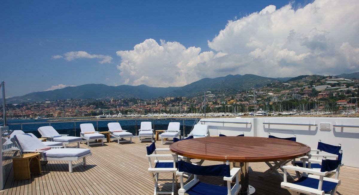 DIAMOND yacht charter 4