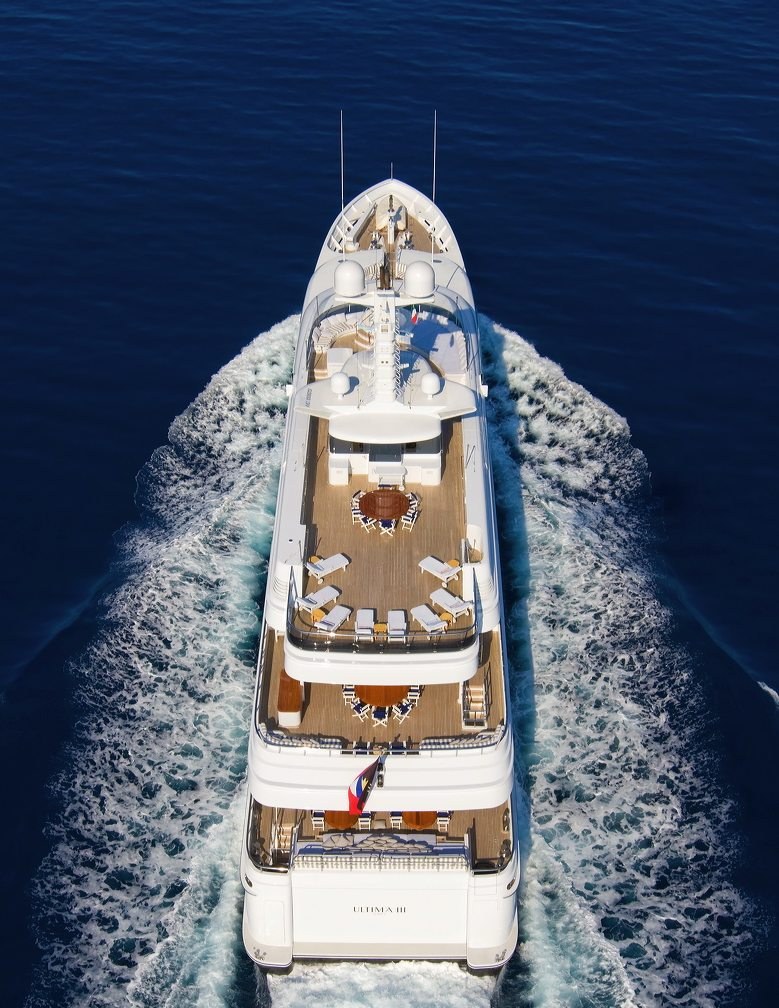 DIAMOND yacht charter 3