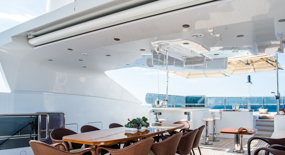DIANE yacht charter 4