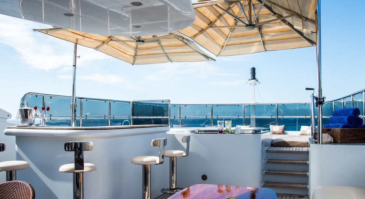 DIANE yacht charter 3