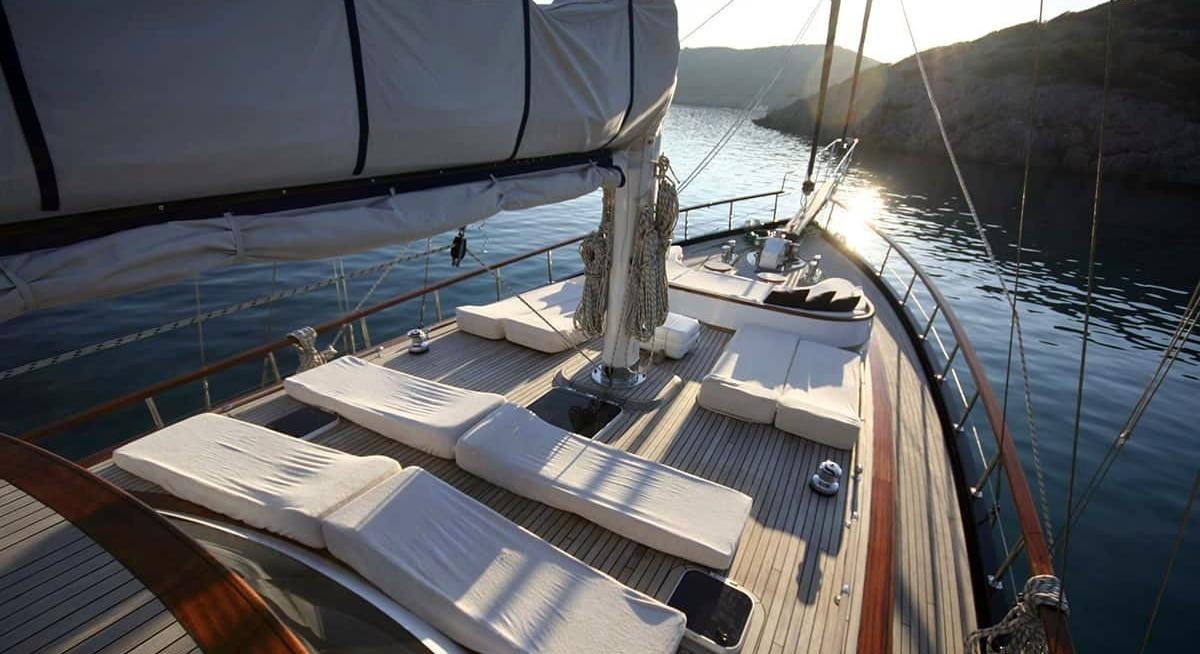 DIDI yacht charter 4