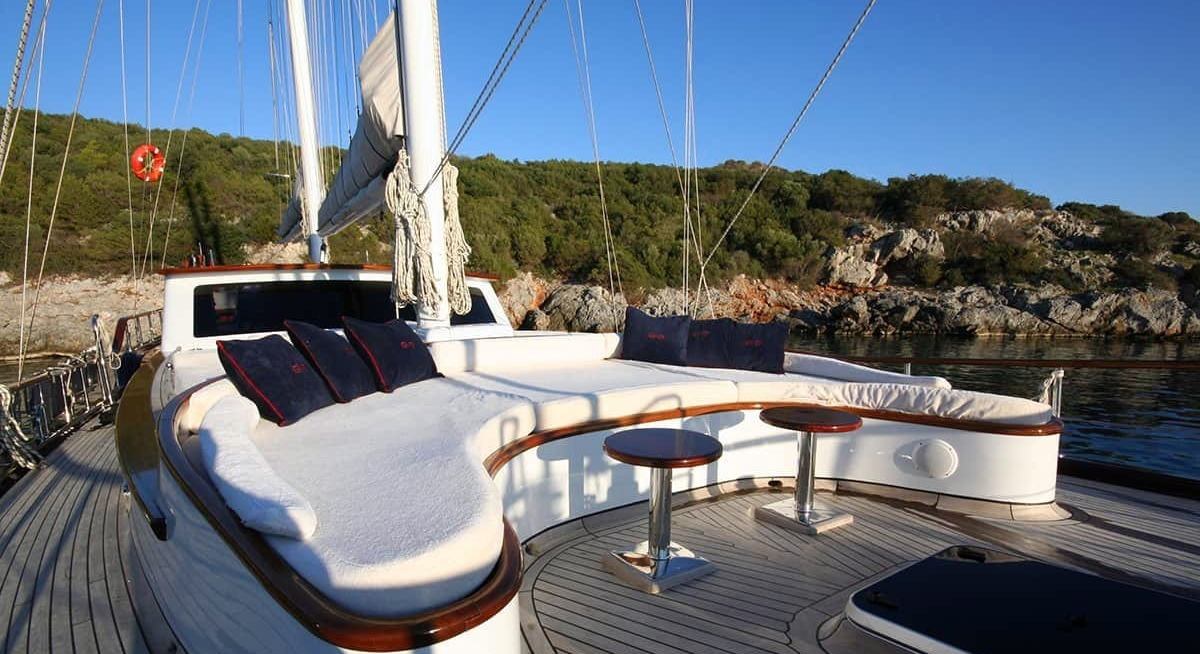 DIDI yacht charter 2