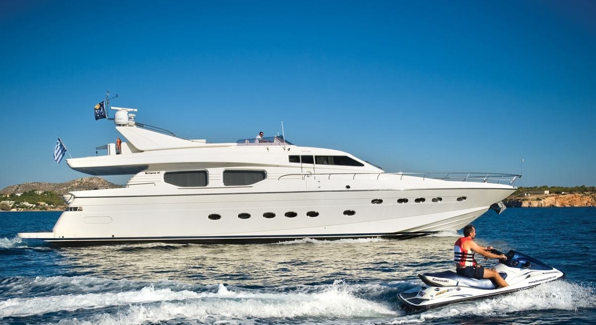 DILIAS yacht charter 1