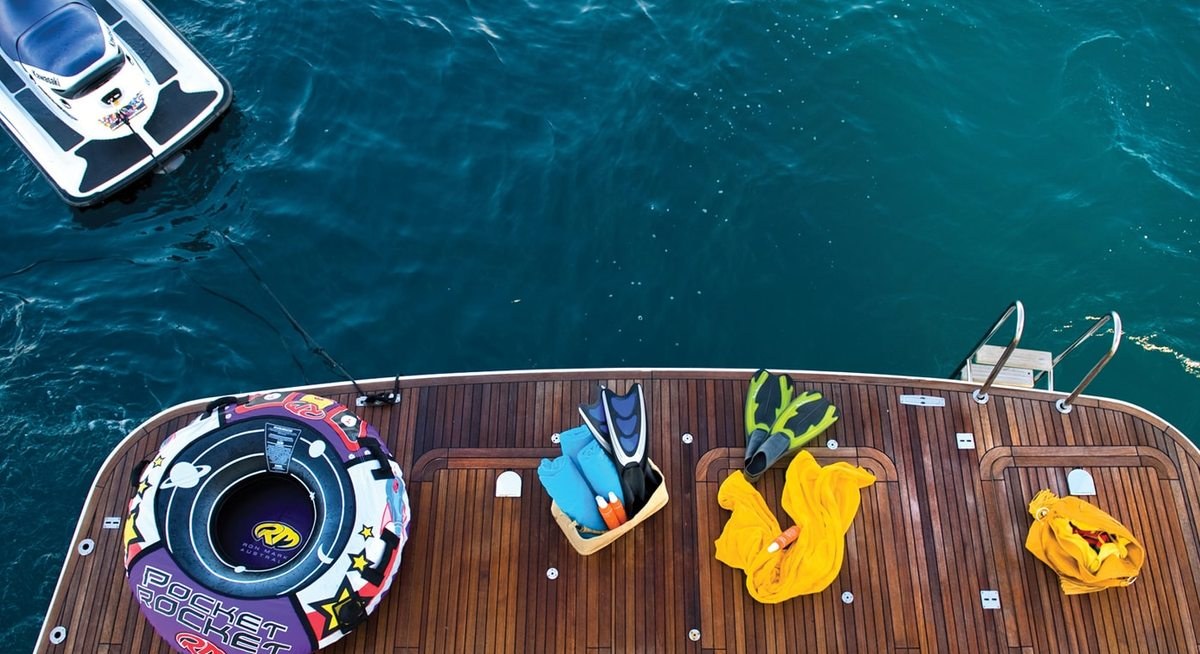 DILIAS yacht charter 5